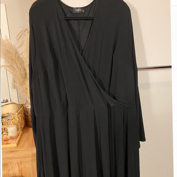 ASOS Black Skater Dress - US 24 - Picture 2 of 4